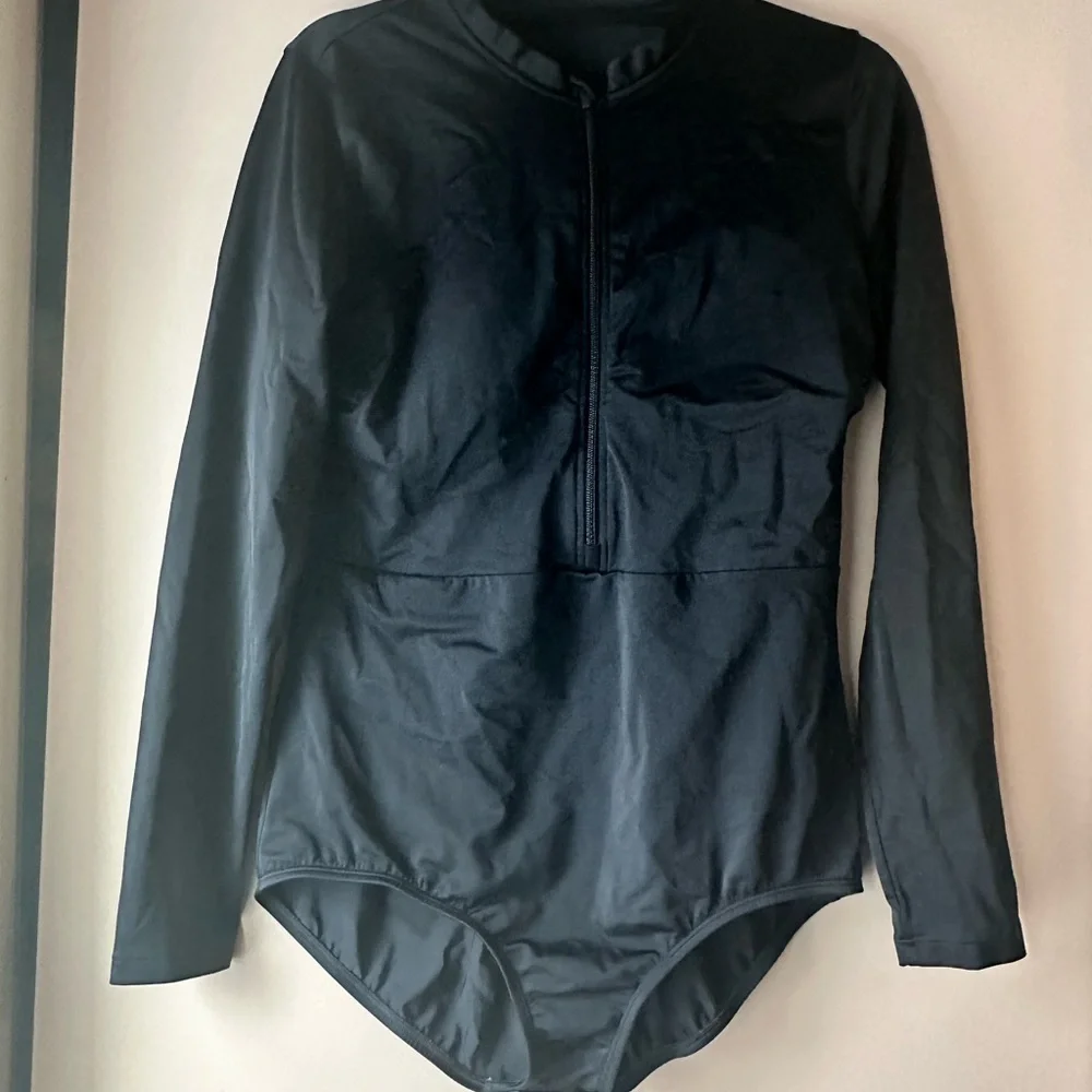 Black Long Sleeve Women's Swimsuit Lands End XL - Picture 5 of 7